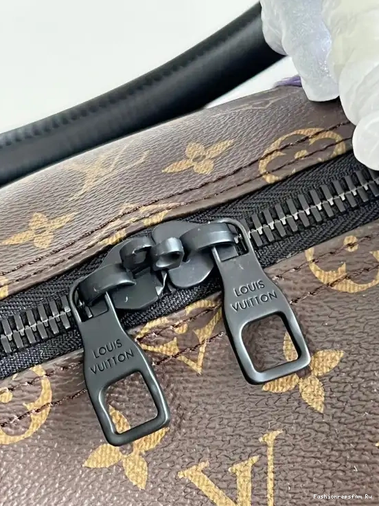 FS CHEAP 50 LOUIS VUITTON BANDOULIÈRE KEEPALL 0519